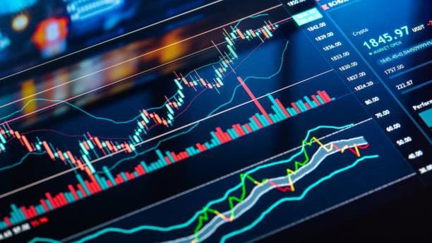 封關倒數台股最後抉擇　分析師周經翔給出「最不後悔」解法！