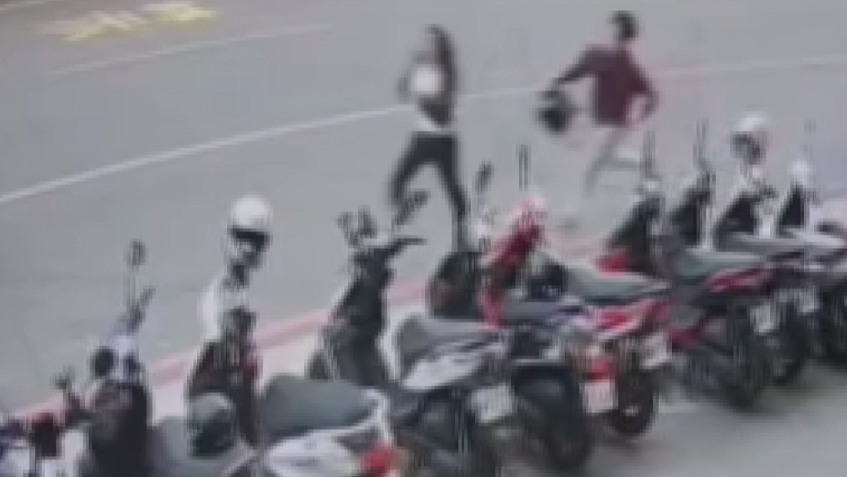 台中雙刀當街砍死前女友 金融男收押！...