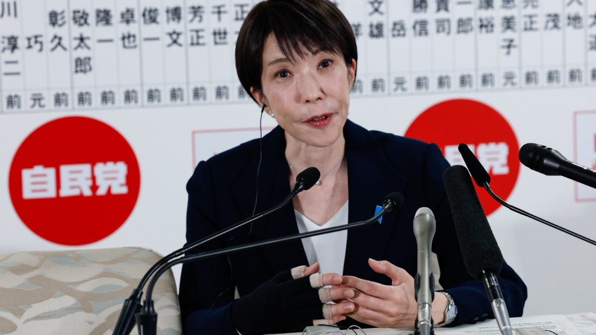 高市早苗病況惡化「兩根手指嚴重彎曲」 不就醫原因讓人心疼