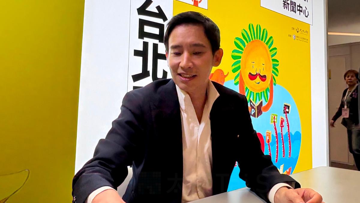 泰國大選當天投票後抵台　皮塔談修憲：政府無法奪走人民希望