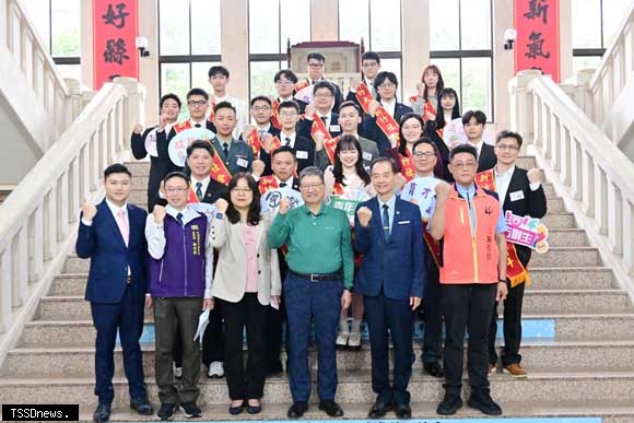 傳遞社會正能量 竹縣表揚27優秀青年