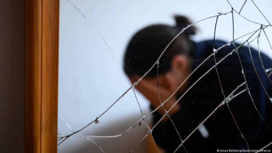 德國華人迷奸案：被告一審被判14年監禁