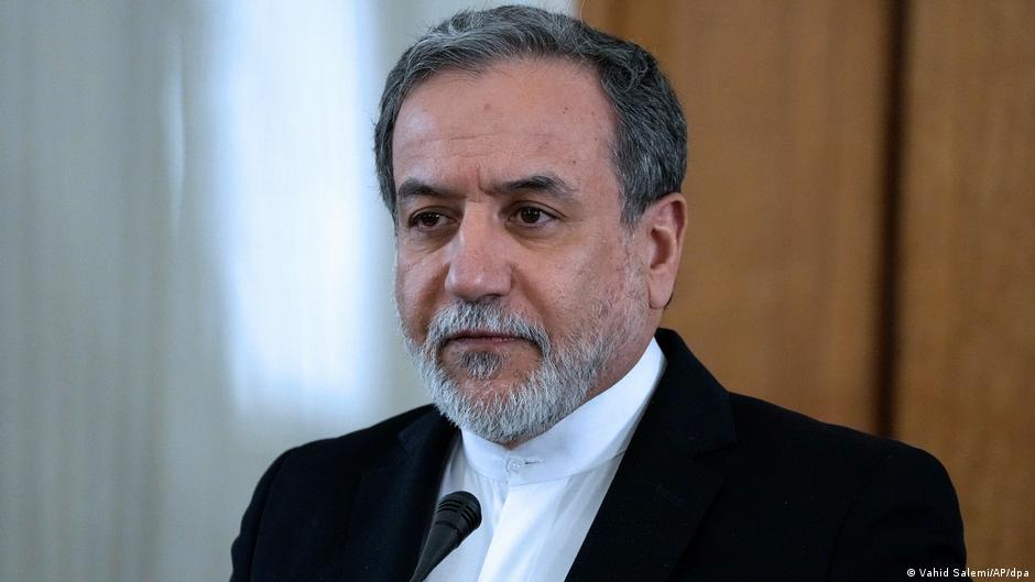 伊朗外長：特朗普希望「政權更迭」是「不可能完成的使命」