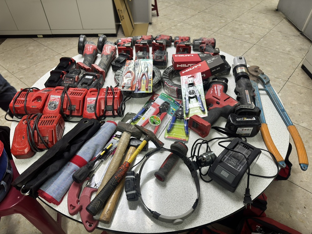 偷車牌摸黑工地行竊　警深夜埋伏活逮2竊嫌