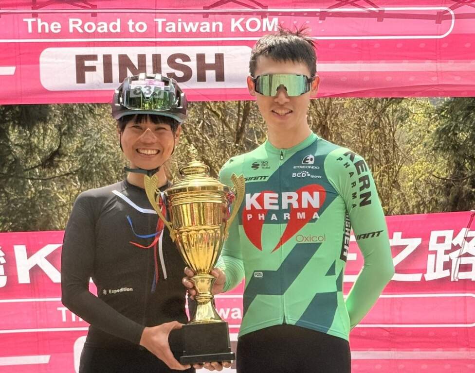 61公里臺灣KOM登山王之路-春季10國好手參賽 旅歐宜蘭在地選手何硯宜險勝義大利Marco選手奪冠、許書瑋封后