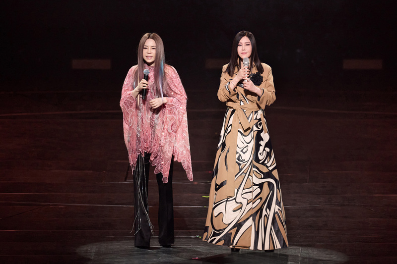 江蕙演唱會久違合體妹妹江淑娜 (圖)