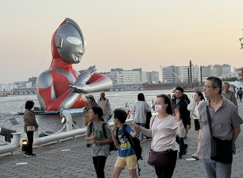 高雄冬日遊樂園周邊春節連假將採階段性交管 (圖)