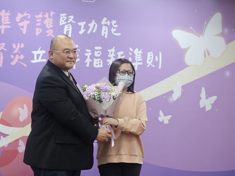 併發狼瘡性腎炎命懸一線　病友感恩台大醫搶命 (圖)