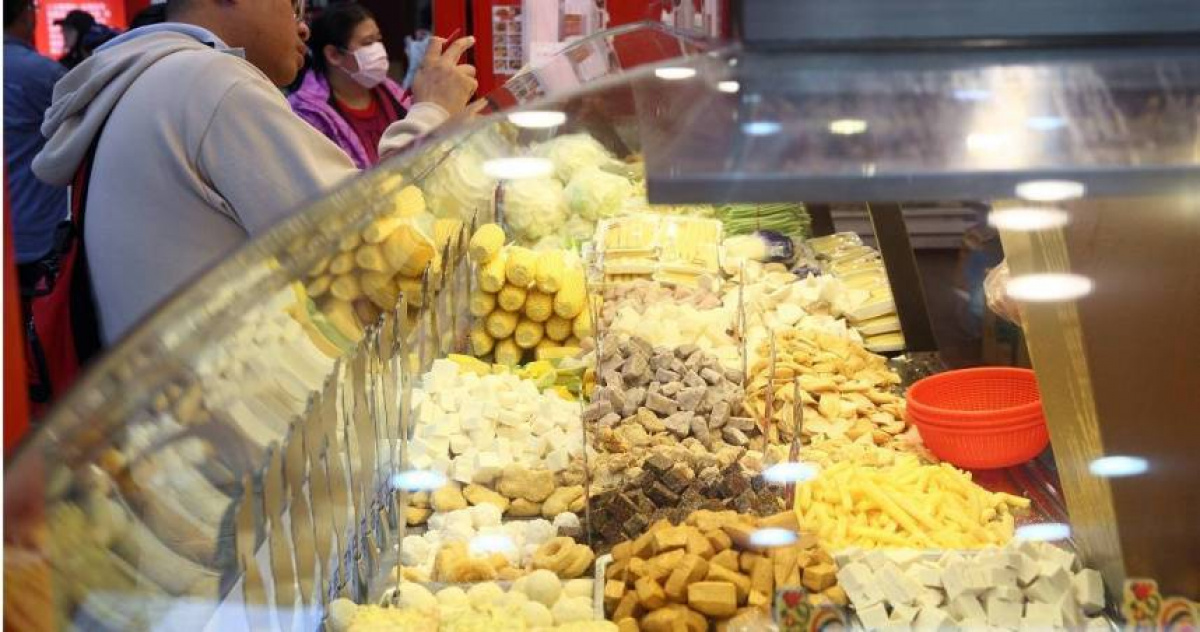 吃一頓鹹酥雞「6年才能從身體消失」　醫揭1代謝物釀發炎：恐致癌