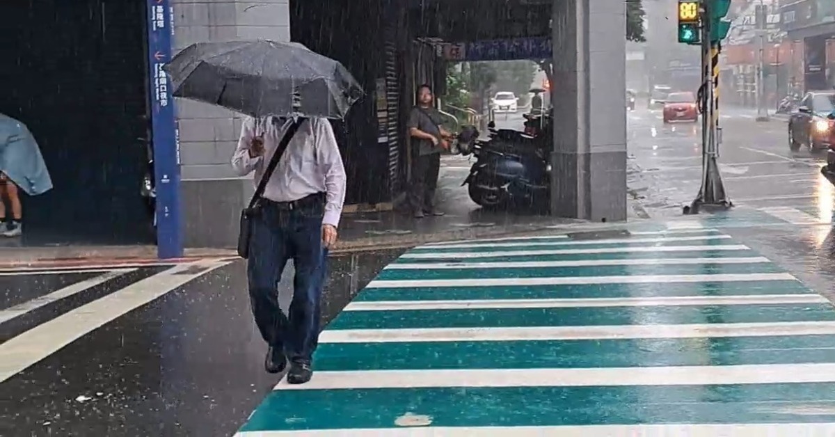 變天了！雨最大時間曝 半個台灣「紫紅一片」