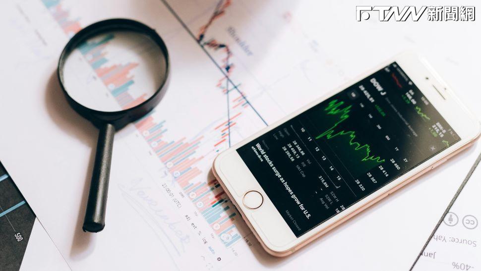 營收慘寫年月雙減！「這網通大廠」股價連崩5天登弱勢股王　擴大搶食AI商機