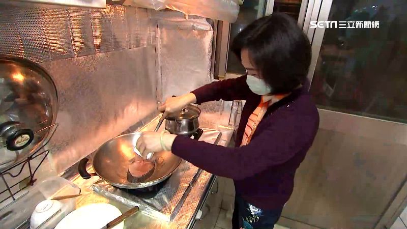 一個人煮飯好困擾？營養均衡「3少」原則曝！網激推「這些菜」超百搭