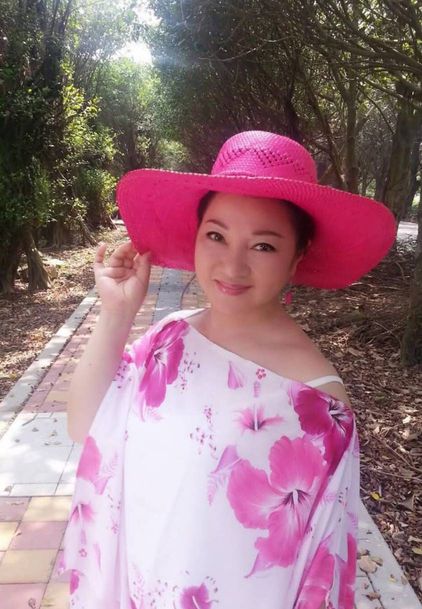 白冰冰要給粉絲交待！《高雄有顆藍寶石》4/10上映.海報名字未被授權.未授權商業電影.公營機構違法