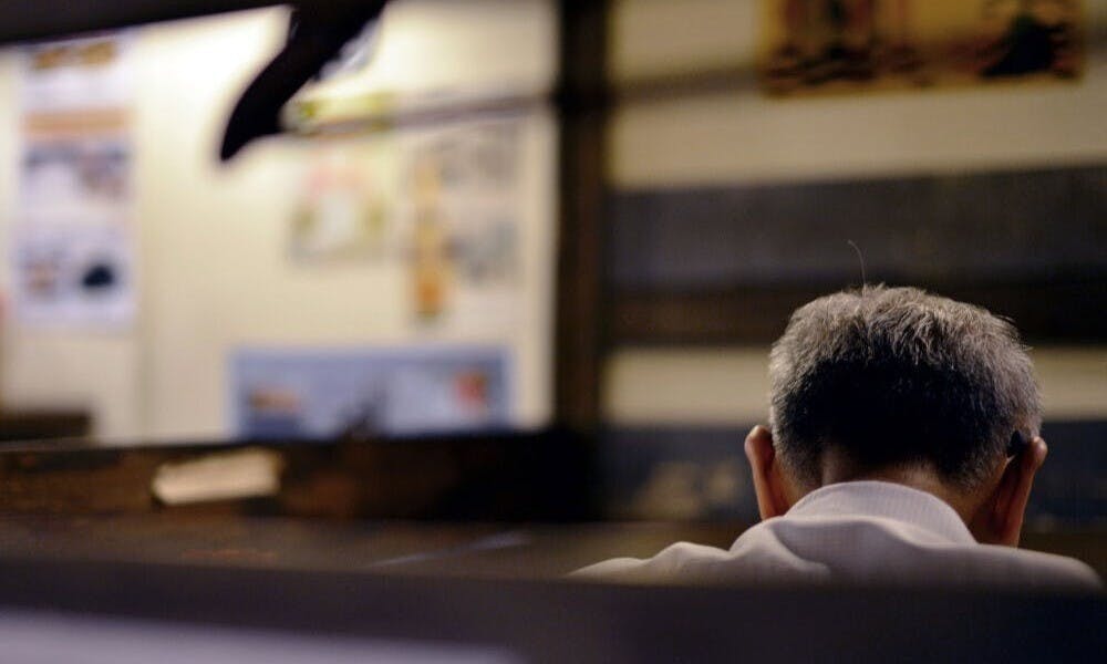 三年後嬰兒潮世代將全數跨過65歲：當法律宣判他們「失能」，台灣社會是否準備好了？