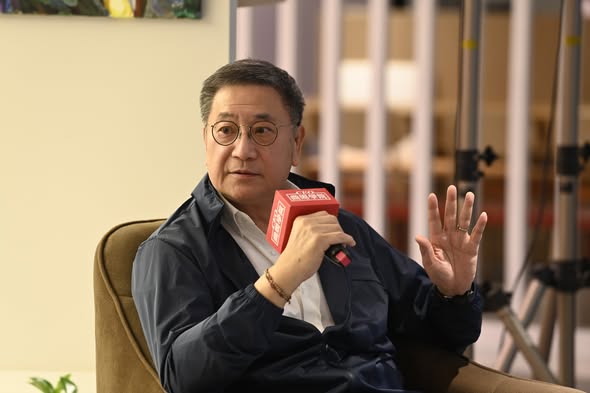 一個文史才子的商業博弈：張安平的國際化棋譜