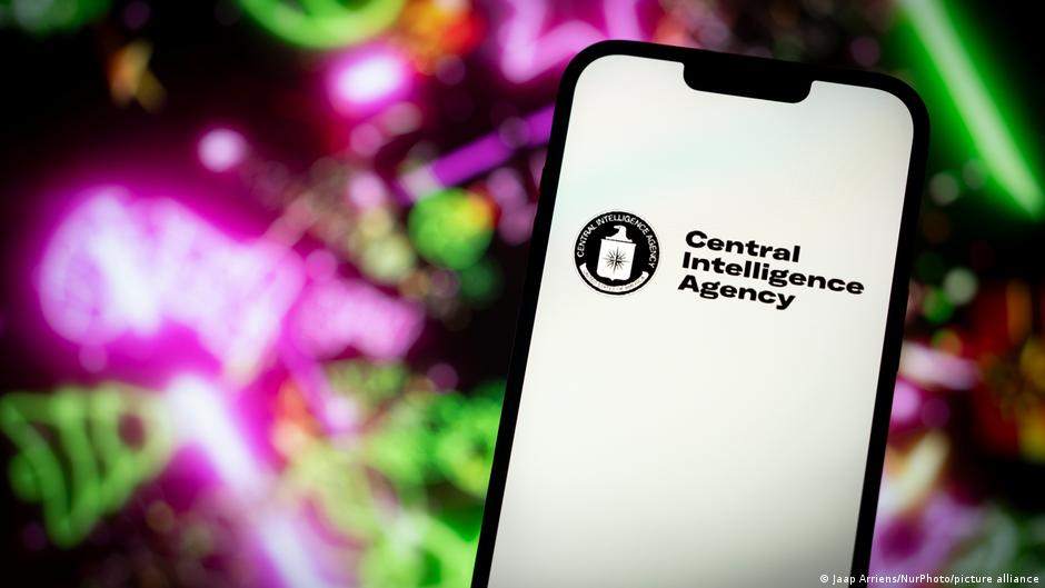 美國中情局普通話發片 招募中國軍人線人